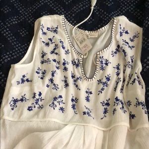 Sleeveless maternity tunic. Perfect 4 summer! NWT